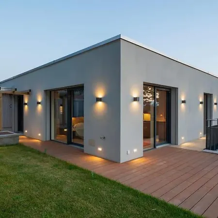 Contemporary Penthouse With Cinema And Breath-taking Lakeview Lausana