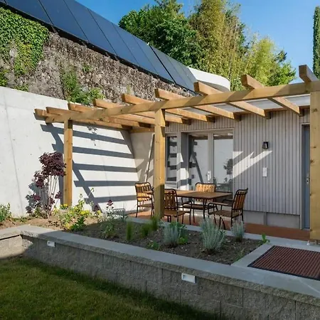 Contemporary Penthouse With Cinema And Breath-taking Lakeview