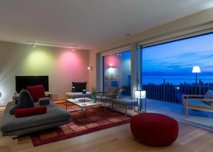 Contemporary Penthouse With Cinema And Breath-taking Lakeview Apartamento Lausana