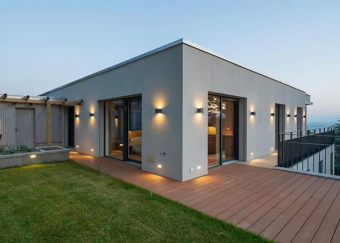 Contemporary Penthouse With Cinema And Breath-taking Lakeview Lausana