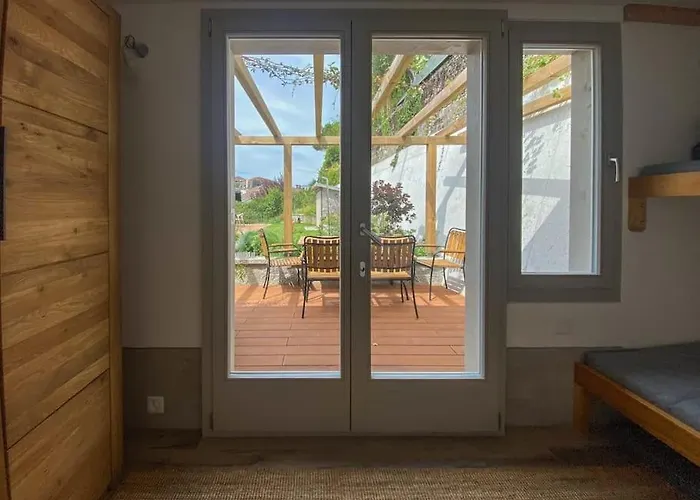 Contemporary Penthouse With Cinema And Breath-taking Lakeview Lägenhet